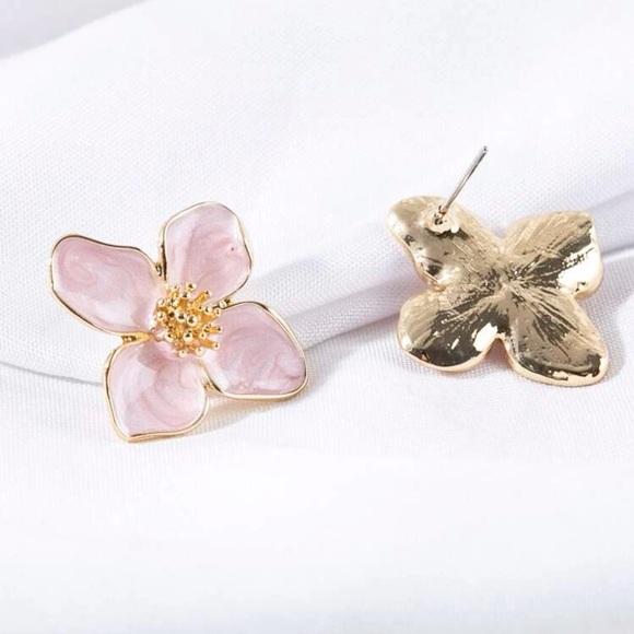 Spring pink flower enamel earrings 🌸 Easter! - Picture 3 of 4